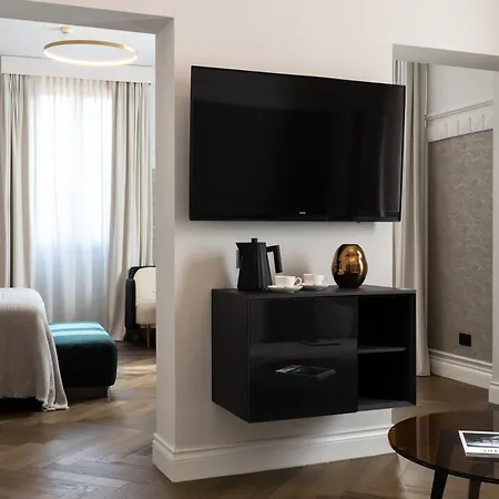Отель Patria Palace - The Leading Of The World 5*