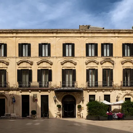 Patria Palace - The Leading Of The World Отель