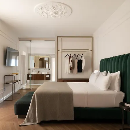 Отель Patria Palace - The Leading Of The World