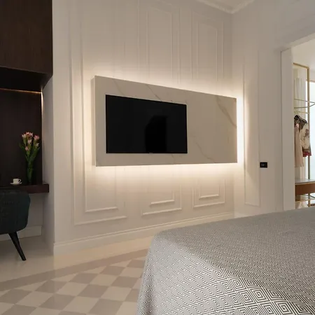 Отель Patria Palace - The Leading Of The World 5*