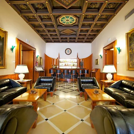 Patria Palace - The Leading Of The World 5* Лечче